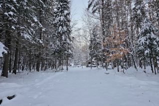 Property for Sale, 124 Cardwell Lake Rd, Huntsville, ON