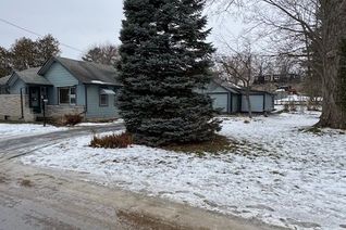 Bungalow for Sale, 3906 Alexandra Rd, Fort Erie, ON
