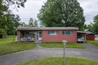 Detached House for Sale, 5329 Bank St, Leitrim, ON