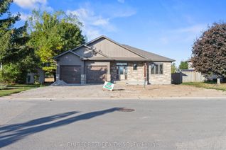 Detached House for Sale, 218 Snyders Ave, Central Elgin, ON