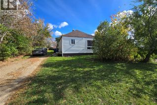 House for Sale, 49 Newcombe Street, Manor, SK