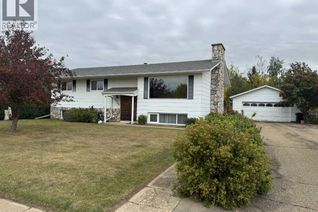 House for Sale, 8005 94 Street, Peace River, AB House for Sale, 8005 94 Street, Peace River, AB