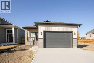 Bungalow for Sale, 151 Cedar Square, Blackfalds, AB Bungalow for Sale, 151 Cedar Square, Blackfalds, AB