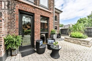Townhouse for Sale, 40 Westmoreland Avenue #TH7, Toronto (Dovercourt-Wallace Emerson-Junction), ON