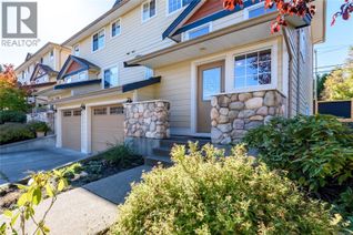 Townhouse for Sale, 2728 1st St #40, Courtenay, BC