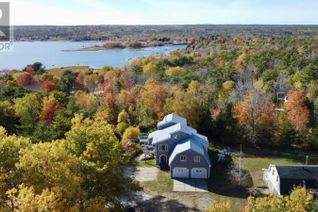 Detached House for Sale, 187 Hartz Point Road, Shelburne, NS