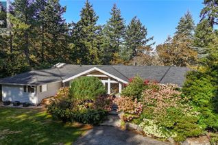 Detached House for Sale, 2623 Queenswood Dr, Saanich, BC