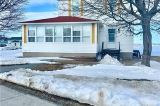 Detached House for Sale, 294 J.D Gauthier Boulevard, Shippagan, NB