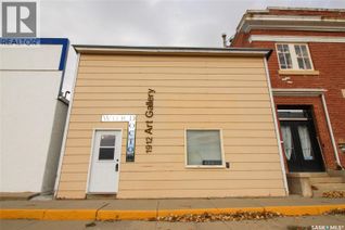 Commercial/Retail Property for Sale, 104 Maple Avenue S, Eastend, SK