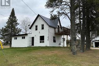 Detached House for Sale, 621 Mcgogy Rd, Dryden, ON