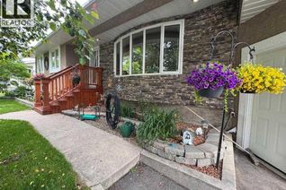House for Sale, 706 Hammond Drive N, Fox Creek, AB