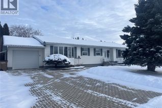 Bungalow for Sale, 42 7th Street Ne, Wadena, SK