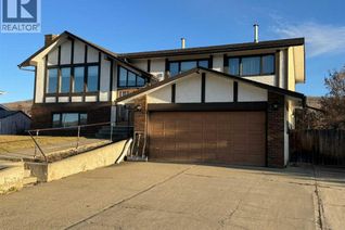 House for Sale, 7305 96 Street, Peace River, AB House for Sale, 7305 96 Street, Peace River, AB