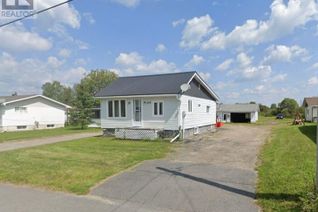 Bungalow for Sale, 209 Ross Road, Smooth Rock Falls (SRF), ON
