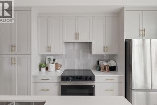 Property for Sale, 2536 Shelbourne St #8, Victoria, BC