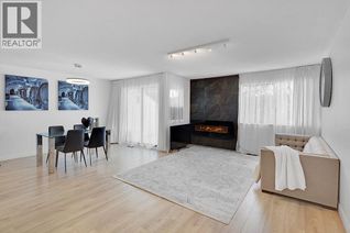 Condo Townhouse for Sale, 1220 Falcon Drive #208, Coquitlam, BC