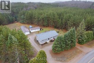 Detached House for Sale, 716 Cybulski Road, Madawaska Valley, ON