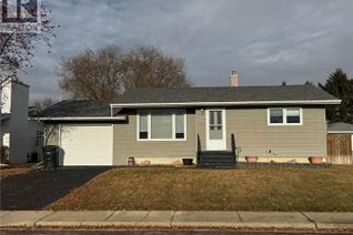 Detached House for Sale, 501 7th Avenue W, Biggar, SK