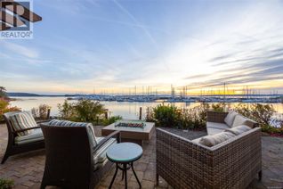 Property for Sale, 9949 Third St #101, Sidney, BC