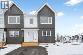 Freehold Townhouse for Sale, 209 Donat Crescent, Dieppe, NB