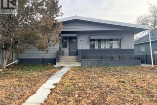 Bungalow for Sale, 437 4th Avenue Nw, Swift Current, SK