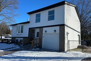 Backsplit for Sale, 832 Boronia Cres, Newmarket, ON