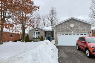 Bungalow for Sale, 872 Dominion Ave, Midland, ON