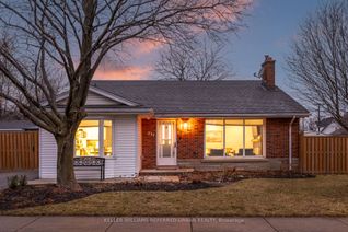 Backsplit for Sale, 237 Hoover Cres, Hamilton, ON