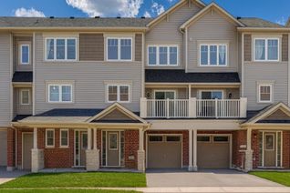 Freehold Townhouse for Sale, 71 Tabaret Cres, Oshawa, ON