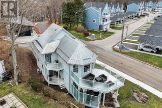 Detached House for Sale, 379 Front Street, Central Elgin, ON