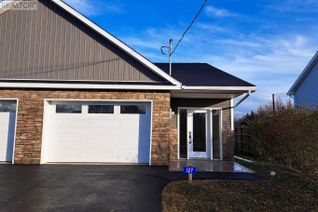 Semi-Detached House for Sale, 127 Kent Road, Lower Truro, NS Semi-Detached House for Sale, 127 Kent Road, Lower Truro, NS