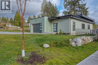 Detached House for Sale, 5416 Stellar Way, Sechelt, BC