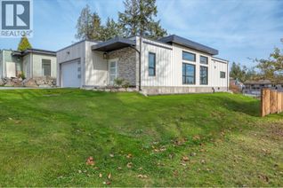 Detached House for Sale, 5410 Stellar Way, Sechelt, BC