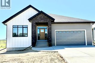 Bungalow for Sale, 131 Westview Drive, Nanton, AB Bungalow for Sale, 131 Westview Drive, Nanton, AB