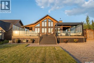 Bungalow for Sale, 801 Spruce Street, Goodsoil, SK