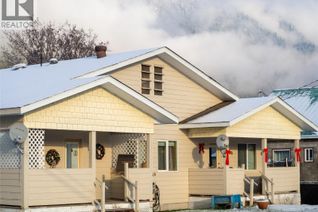 Property for Sale, 416 Sayward Avenue, Salmo, BC
