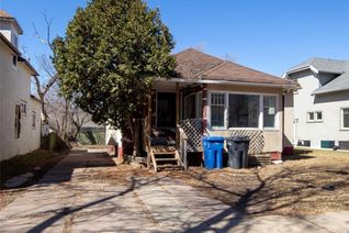 Bungalow for Sale, 1131 104th Street, North Battleford, SK