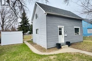 House for Sale, 304 5th Avenue E, Biggar, SK