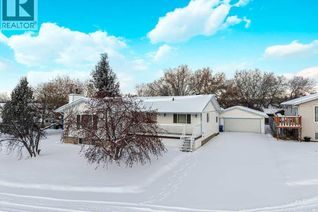 House for Sale, 111 Christina Court, Fort McMurray, AB