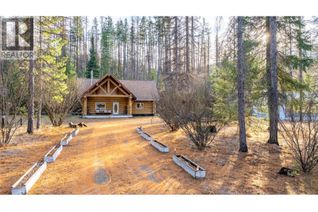 Log Home/Cabin for Sale, 7349 Majestic Road, Kingsgate, BC