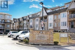 Townhouse for Rent, 42 Pinery Trail #2, Toronto (Malvern), ON
