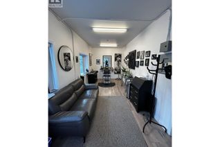 Non-Franchise Business for Sale, 1161 Sunshine Coast Highway #108, Gibsons, BC