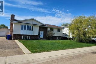 Detached House for Sale, 5006 Alexander Avenue, Coronation, AB