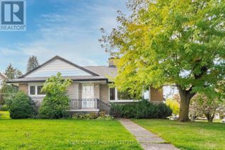 Bungalow for Sale, 107 Weber Street S, Waterloo, ON