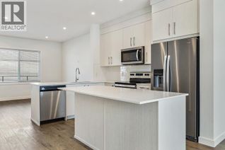 Townhouse for Sale, 50 Cornerglen Manor Ne, Calgary, AB