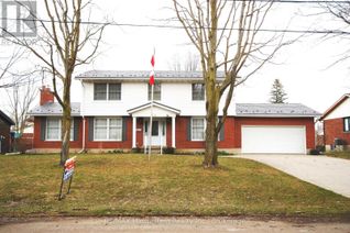 Detached House for Sale, 62 King Street N, Minto, ON
