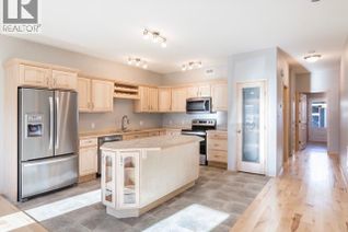 Freehold Townhouse for Sale, 41 Wyvern Avenue, Whitehorse, YT