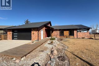 House for Sale, 101 3 Street S, Picture Butte, AB