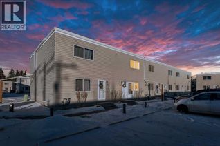 Townhouse for Sale, 4719 33 Street #702, Red Deer, AB