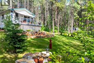 Property for Sale, 6996 95 Highway, Kingsgate, BC